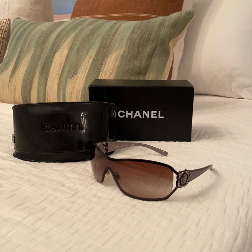Chanel sunglasses